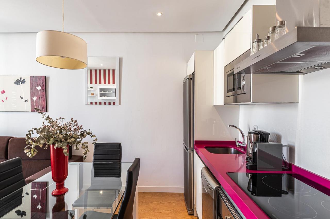 Waou Apartamentos En Sol Superior 2 Madrid Eksteriør billede