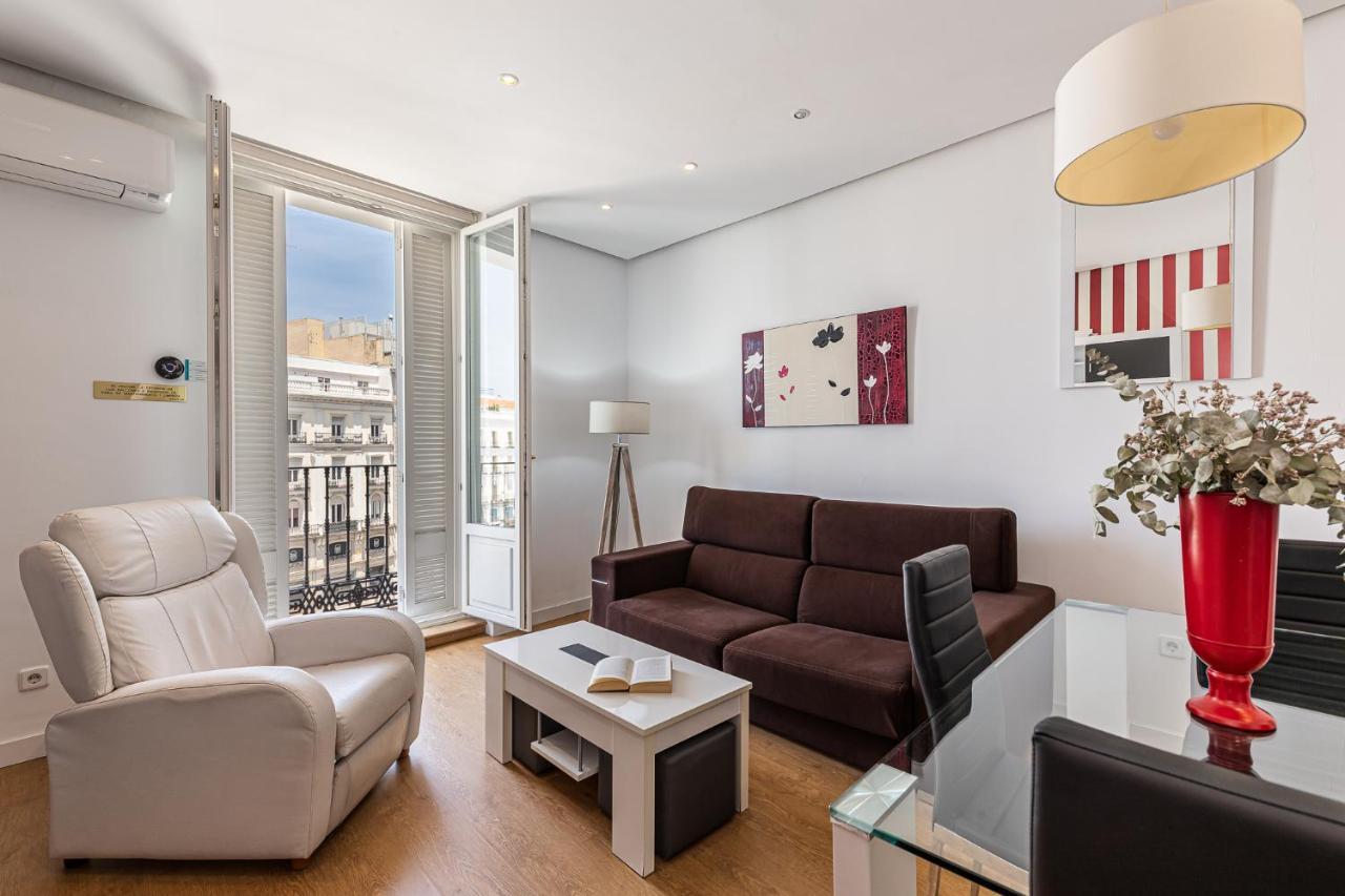 Waou Apartamentos En Sol Superior 2 Madrid Eksteriør billede