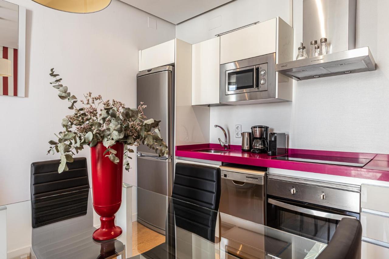 Waou Apartamentos En Sol Superior 2 Madrid Eksteriør billede