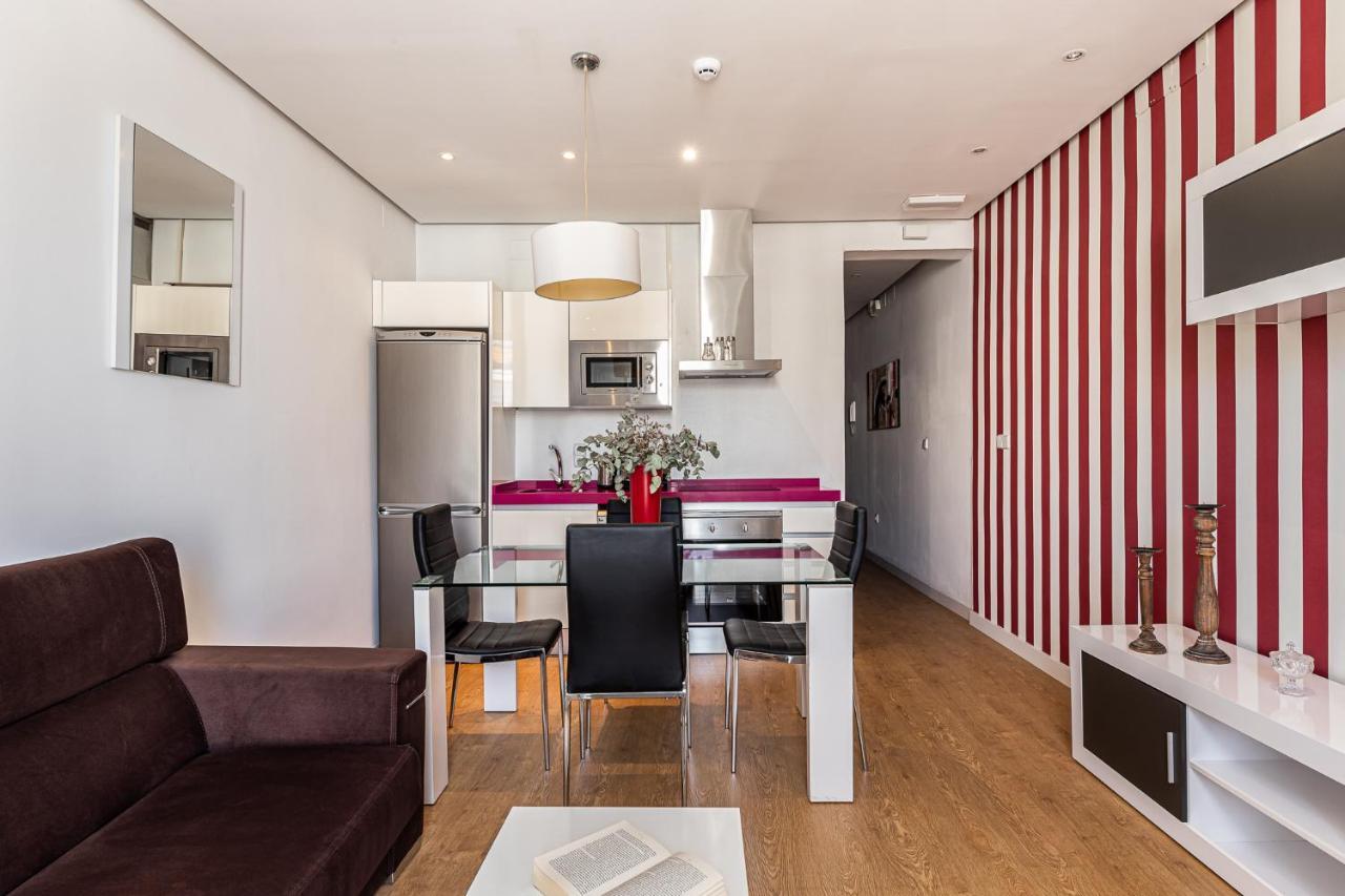 Waou Apartamentos En Sol Superior 2 Madrid Eksteriør billede
